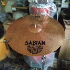 Prato de bateria Sabian B8 PRO Medium Ride 20" - Usado em ótimo estado de conservação