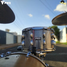 Caixa para bateria - PHX Music Titanium Splarkle 14"x8" - Casco em Basswood e aros Triplo Flange