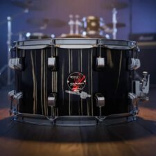 Caixa Odery Equalizer 14x8" The Black Trees Com Som Encorpado e Projeção Profissional